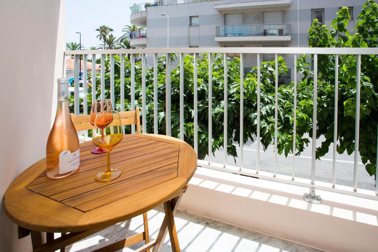 Romantic Sea View Studio, Steps Away From The Beach Антиб Екстериор снимка
